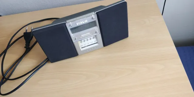 Radio Reloj Despertador ECRON Digital