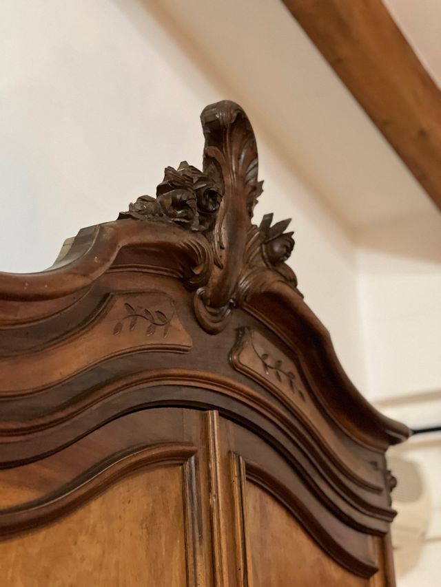 Armario Luis XV Madera Maciza