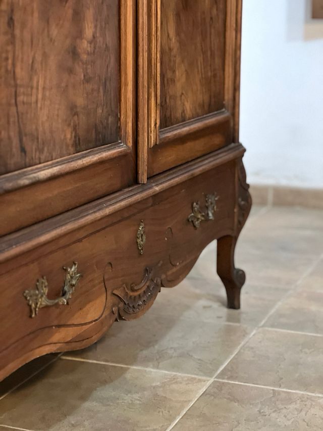 Armario Luis XV Madera Maciza