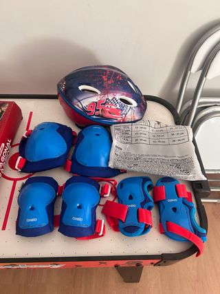 Casco y protecciones Oxelo Talla S/XS