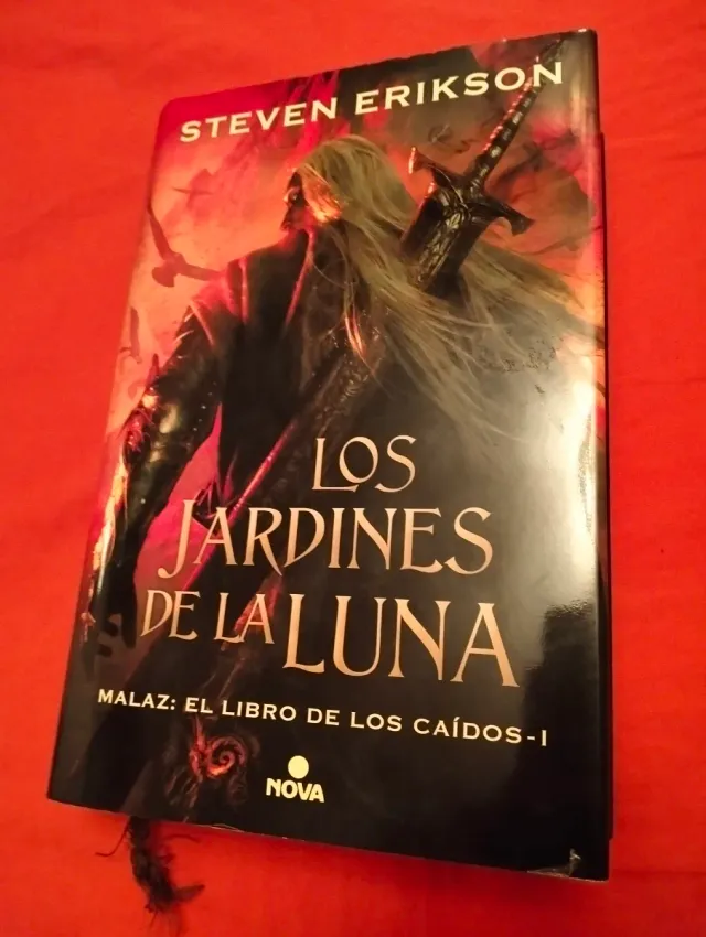 Los Jardines de la Luna