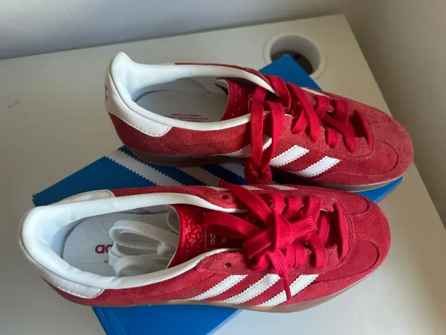 Adidas Gazelle Indoor Rojas Talla 36.5