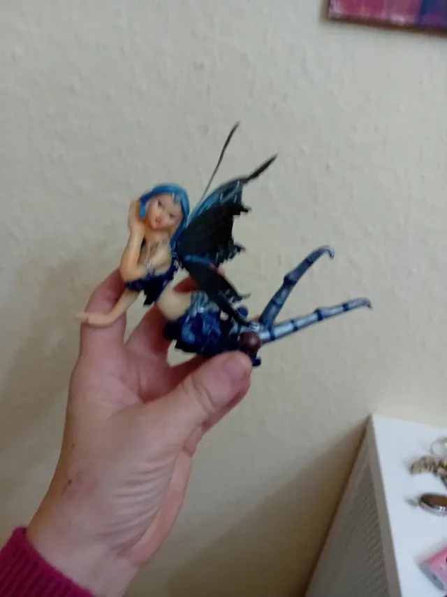 Fata decorativa ceramica e metallo