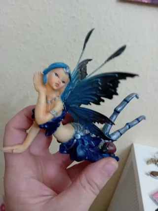 Fata decorativa ceramica e metallo