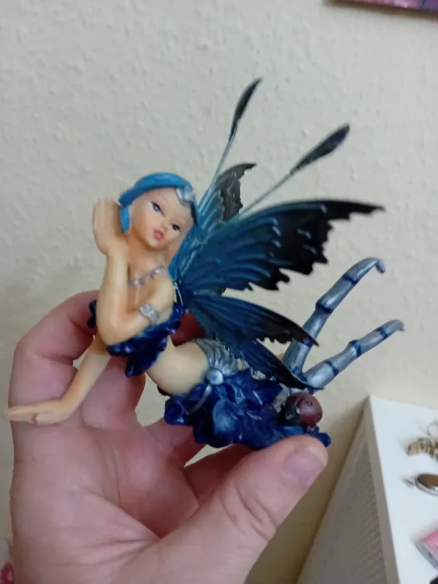 Fata decorativa ceramica e metallo