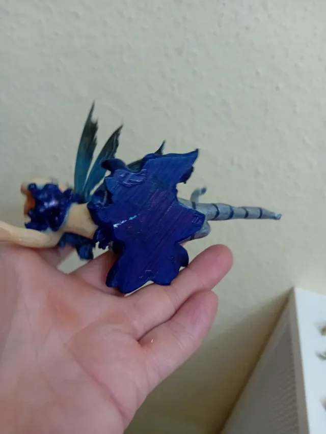 Fata decorativa ceramica e metallo