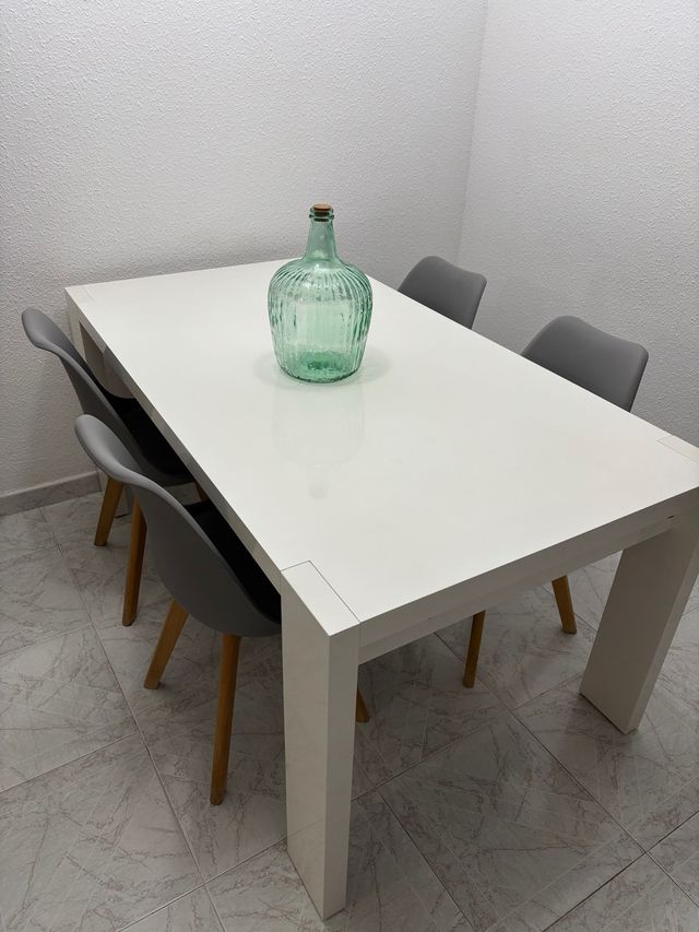 Mesa extensible blanca 1.60m a 2.50m