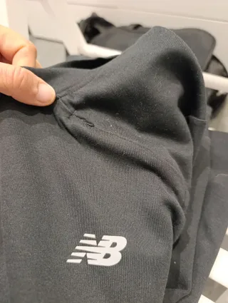 Sudadera New Balance Negra Talla M