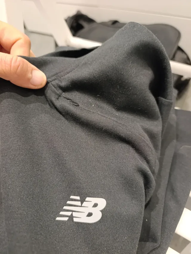 Sudadera New Balance Negra Talla M