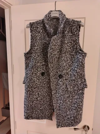 Abrigo largo sin mangas OLDMARA Talla M