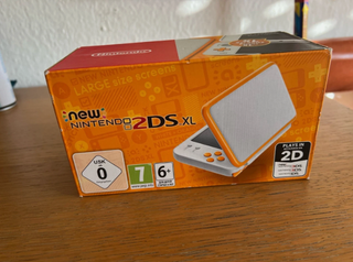 Nintendo 2DS XL Blanca Naranja en su caja perfecta