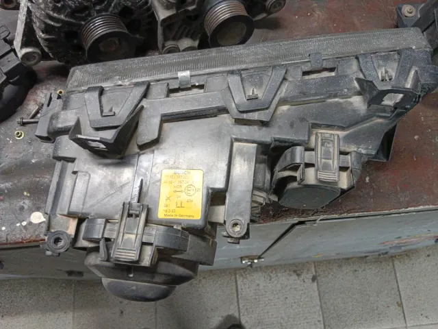 Faro izquierdo BMW E36 Coupe 6/4 Puertas