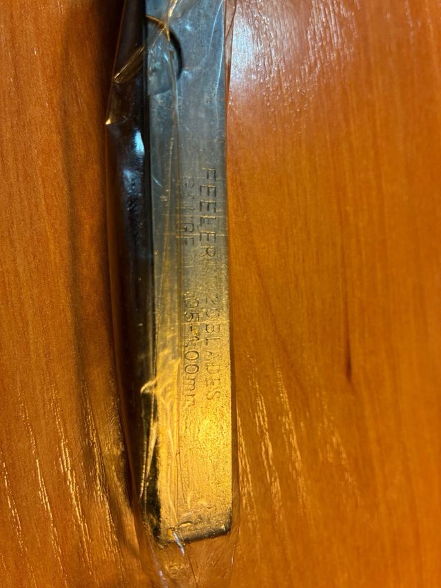 Juego de galgas de precisión.