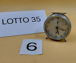 Sveglietta vintage a carica manuale