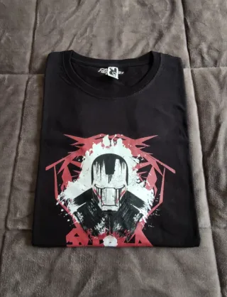 Camiseta Iron Man.