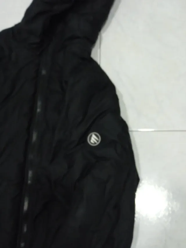 Chaqueta acolchada negra