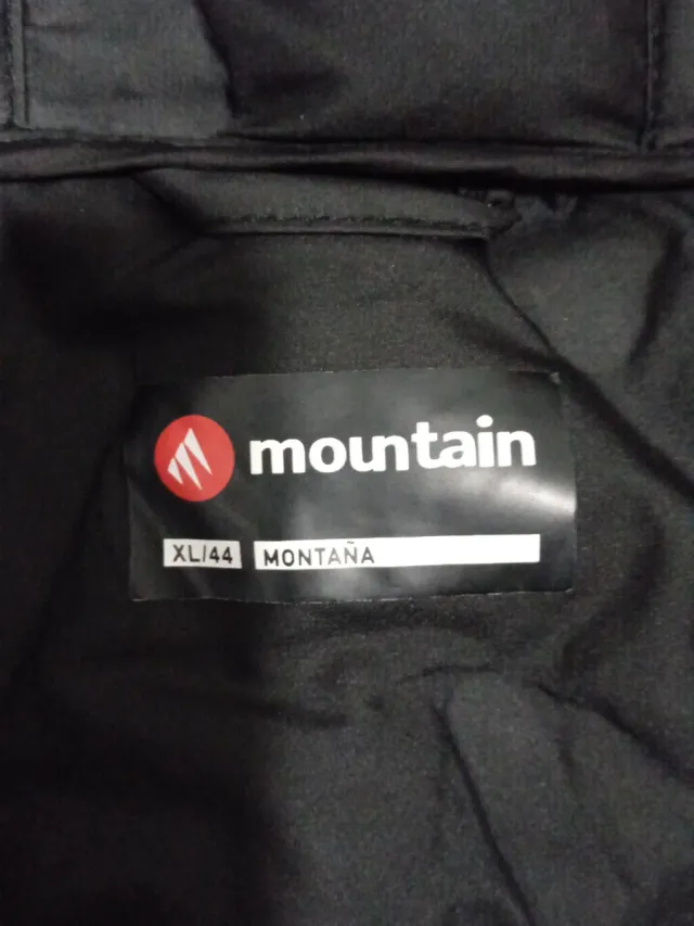 Chaqueta acolchada negra