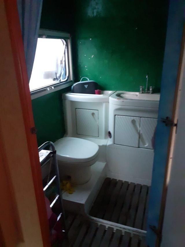 SE VENDE AUTOCARAVANA MUY BARATA!OFERTA!LEER BIEN!
