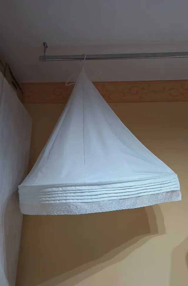 Tenda zanzariera bianca per lettino