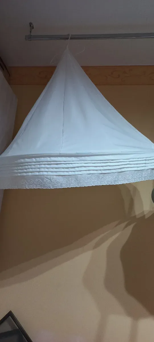 Tenda zanzariera bianca per lettino