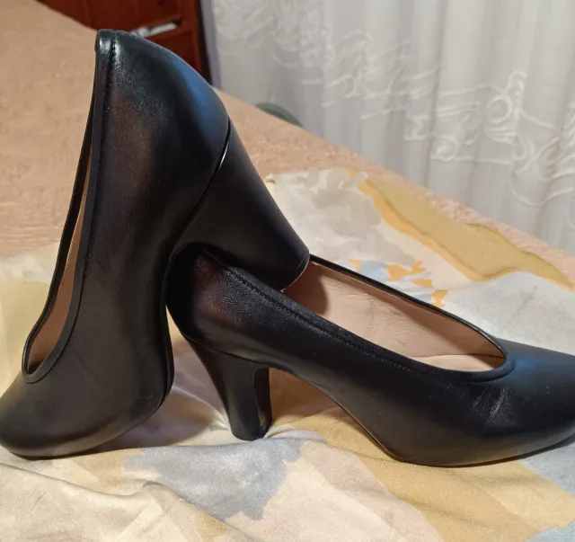 Zapatos de salón negros