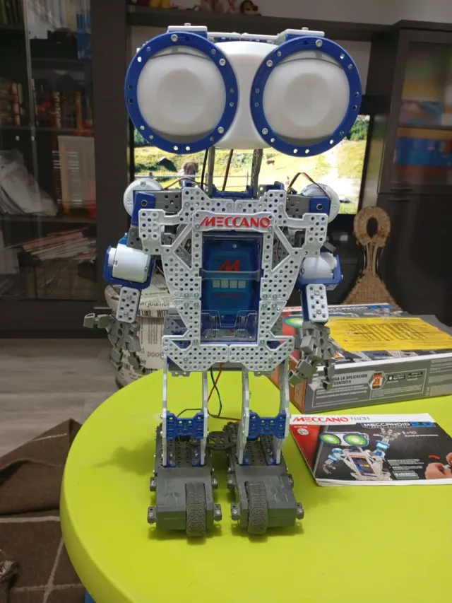 Meccano Meccanoid Robot Ensamblado