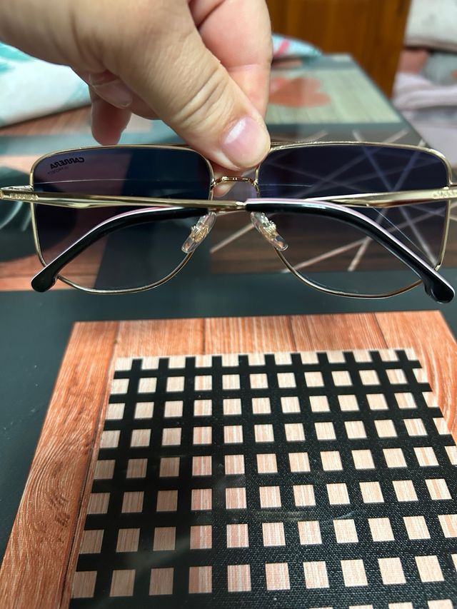 Gafas de sol Carrera Negro y Dorado