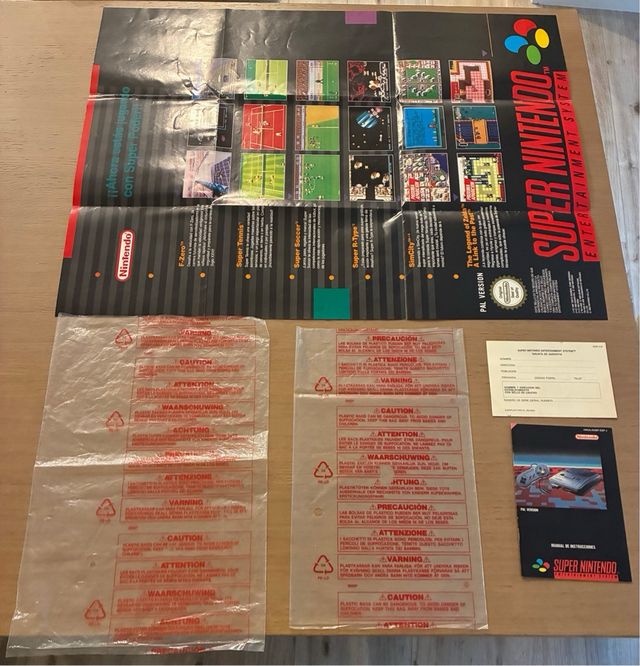 Super Mario World SNES + Manuales y Plásticos