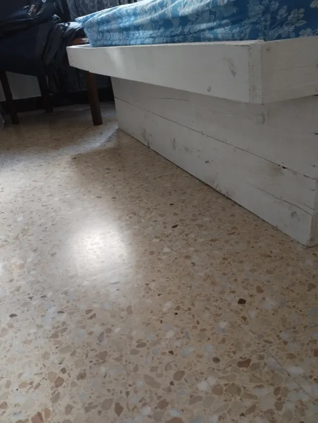 Cama Matrimonio con Cabezal Palets