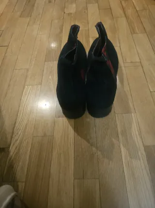 Botas Desigual Talla 39 Negras y Rojas