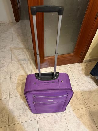 Maleta de cabina ITACA morada