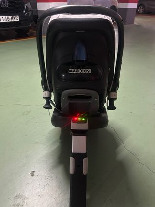 Maxi-Cosi Silla Coche Isofix FamilyFix