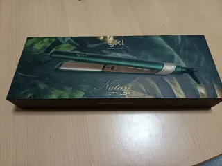 Plancha de pelo 60W verde y oro