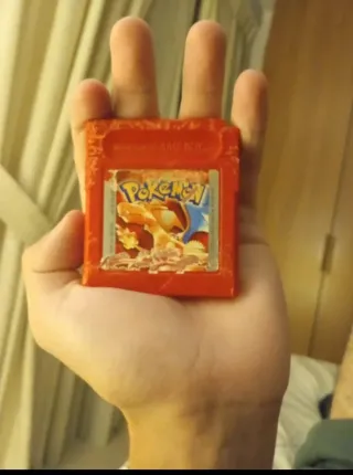 Game Boy Advance SP + Pokémon verde hoja y mario