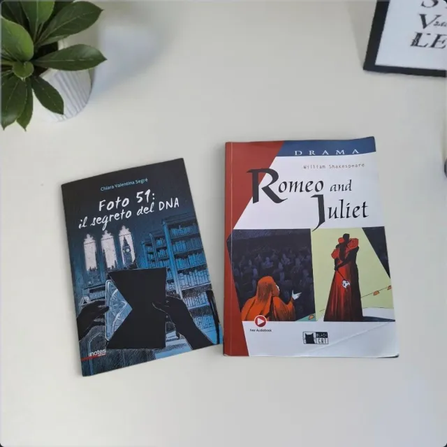Set di libri per ragazzi educativi
