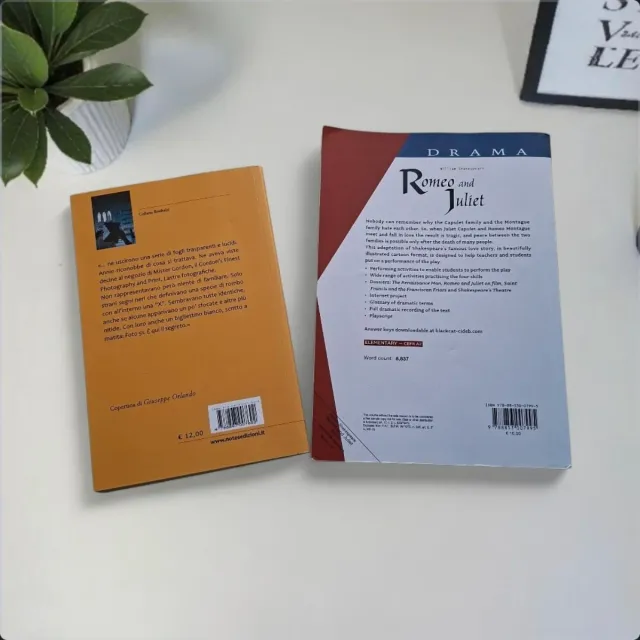 Set di libri per ragazzi educativi