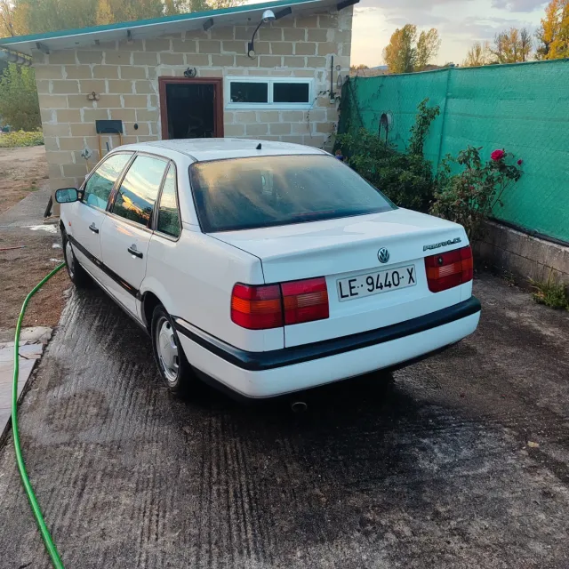 Volkswagen Passat 1996