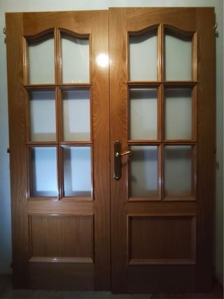 Puertas madera claro grandes