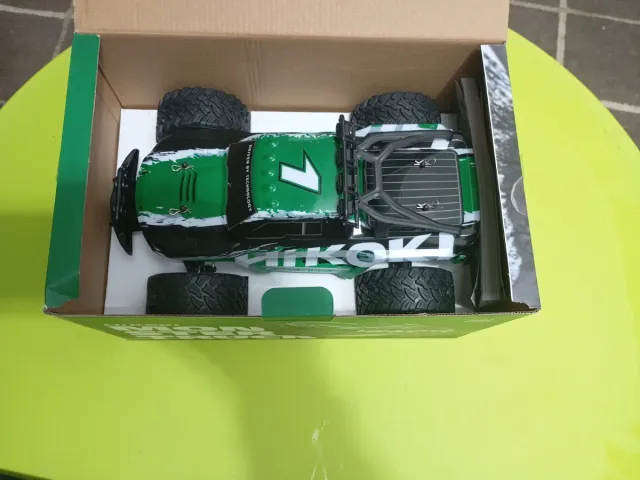 Monster Truck HiKOKI teledirigido