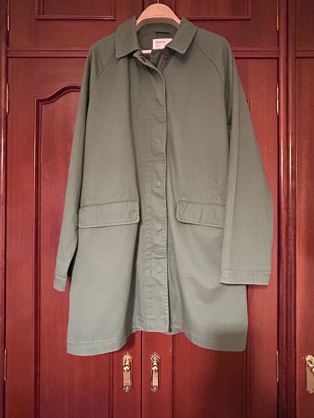 Parka verde estilo militar de Brownie