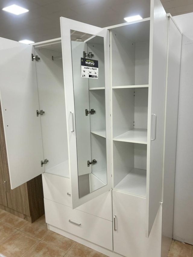 Armario blanco 3 puertas con espejo NUEVO