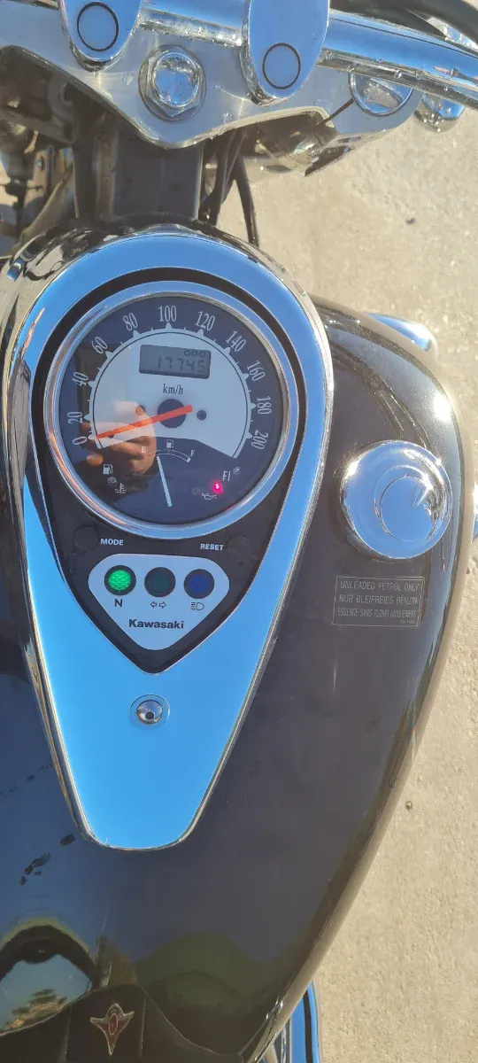 Kawasaki VN900 17000km