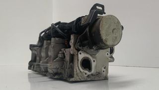 267575 110421067r culata renault clio authentique