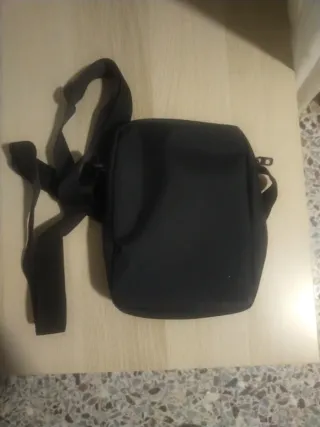 Bandolera Adidas Negra Hombre 21cm largo x15 ancho