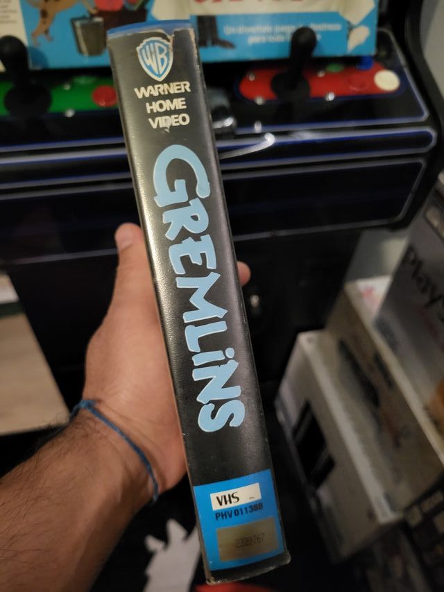 VHS Gremlins 1ª Edición Videoclub buen estado