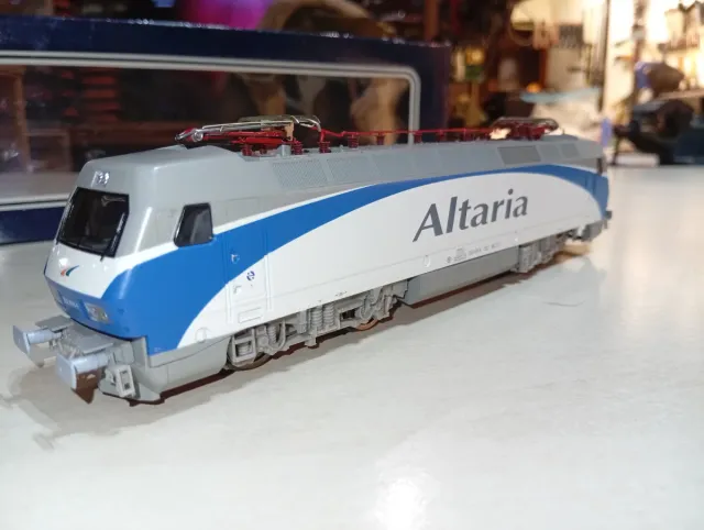 Locomotora 252 Renfe Altaria Electrotren H0