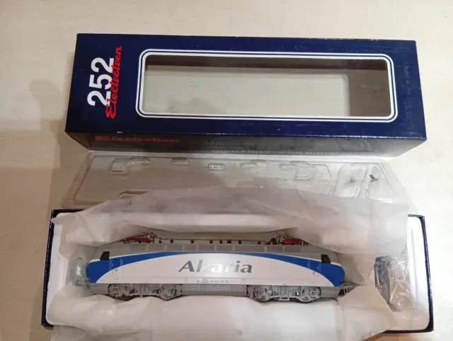 Locomotora 252 Renfe Altaria Electrotren H0