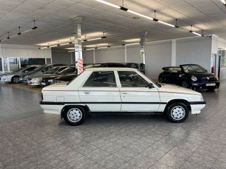 RENAULT  R9 GTL 1989