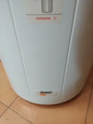 Termo eléctrico blanco