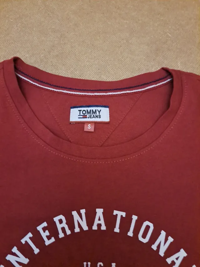 Camiseta Tommy Jeans Roja Chica